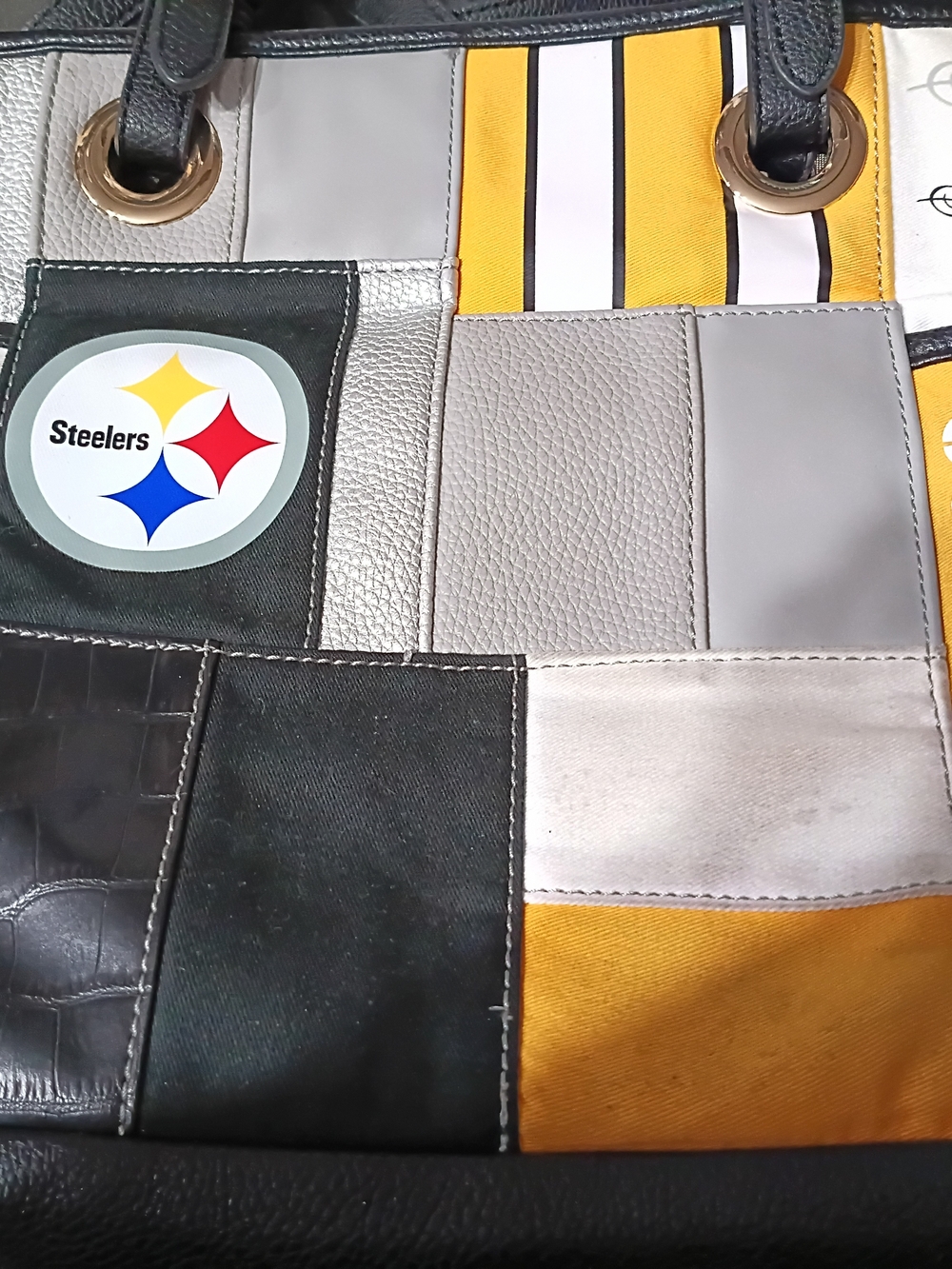 NFL Pittsburgh Steelers Tee, Coin Pouch &Tote Bag with Logo - Picture 4 of 9